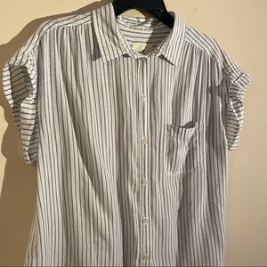 American Eagle Rolled Sleeve Button Down Large